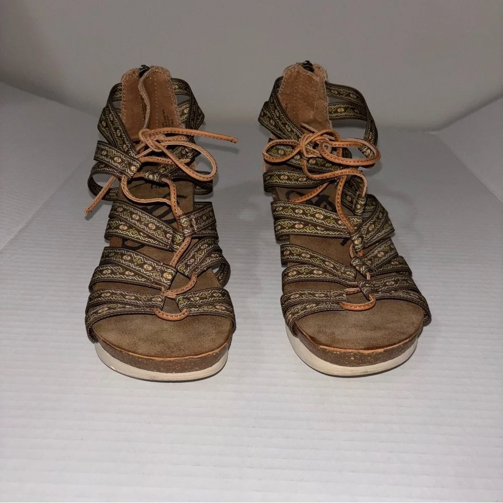 OTBT Way‎ Out Zippered Lace Up Wedge Sandals